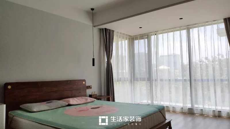 卧室现代简约家装效果图