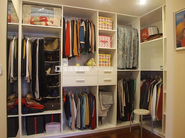 榻榻米温馨雅致现代简约