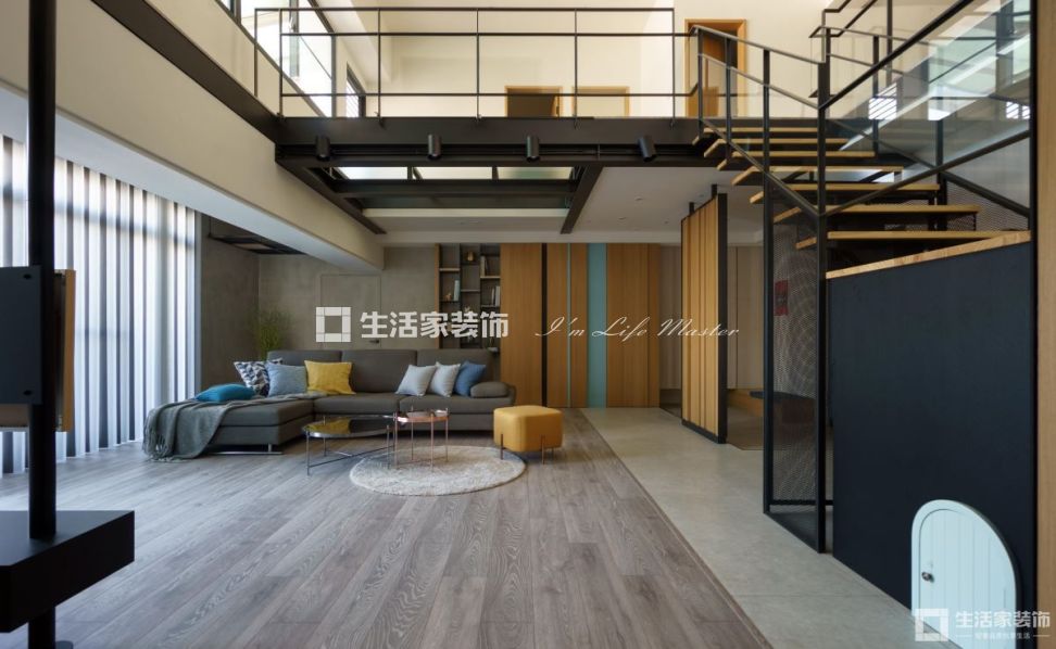 吊顶跃层家装案例 双流自建房