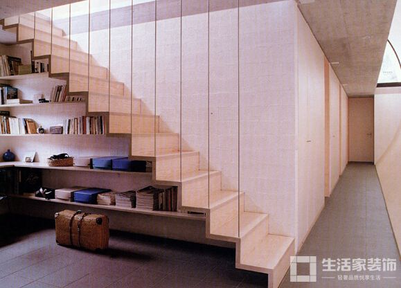 复式楼装修 楼梯