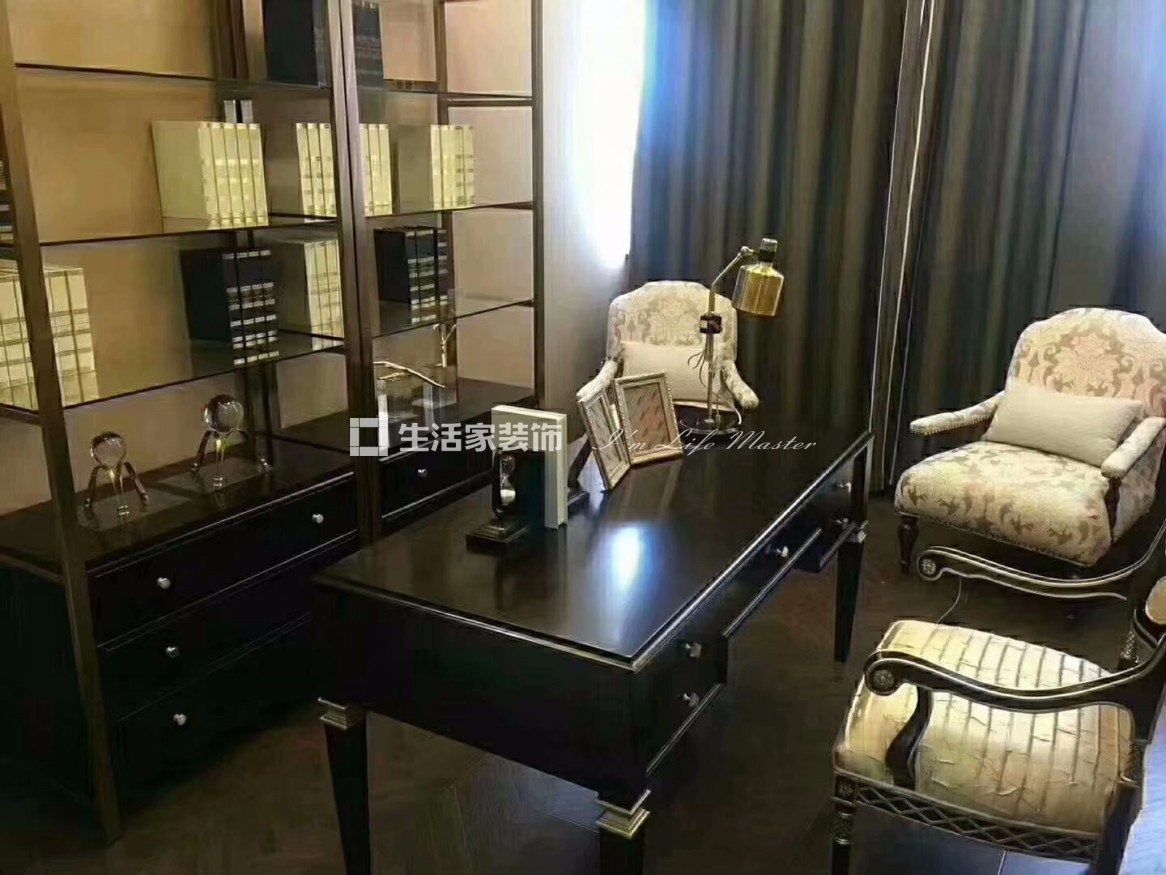 户型图卧龙墨水湖边  港式轻奢风格 