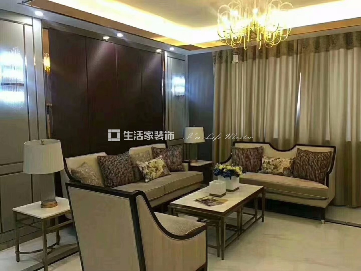 户型图卧龙墨水湖边  港式轻奢风格 