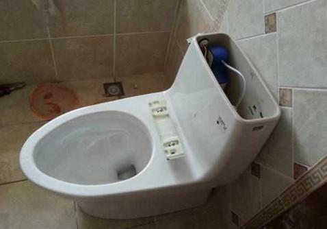 五种不要安装在卫生间的东西,你家中枪了吗? 五种不要安装在卫生间的东西,你家中枪了吗?