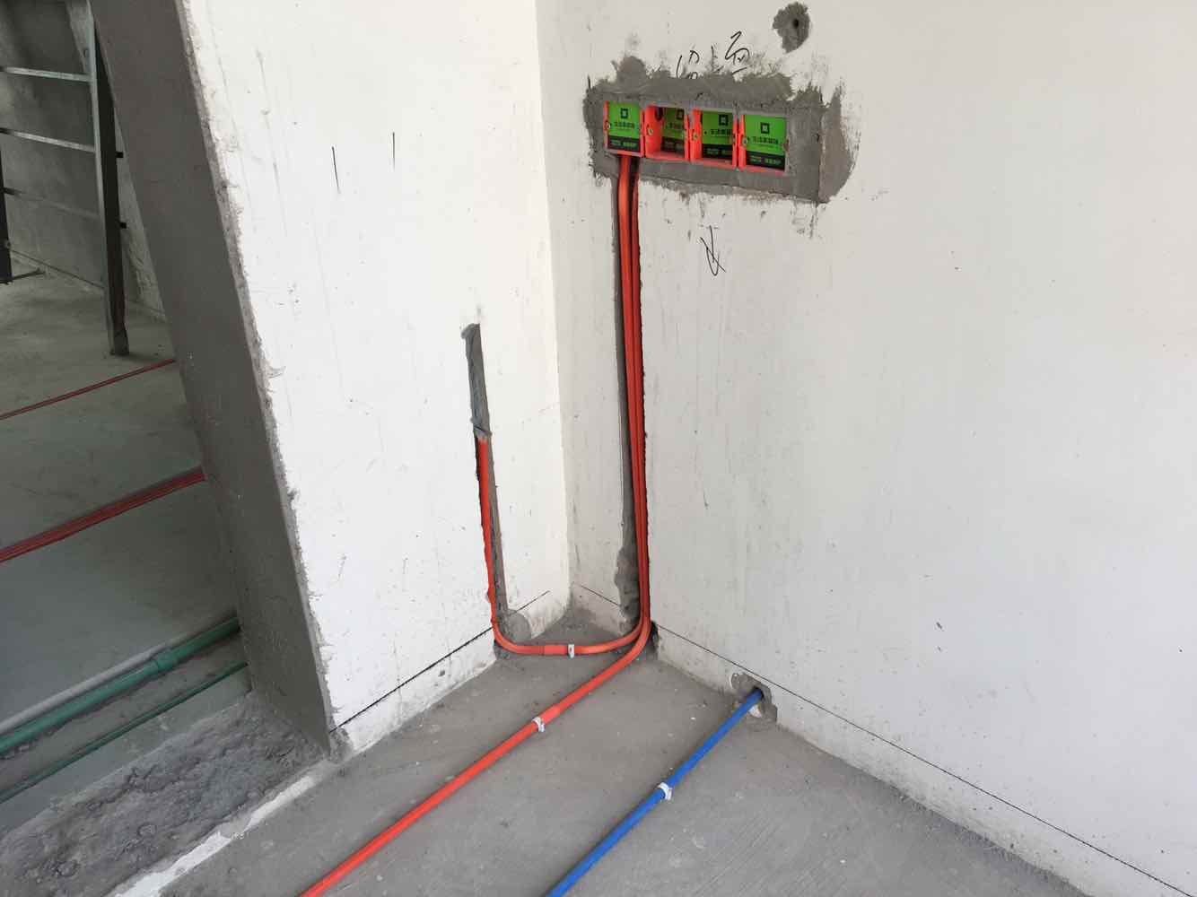 蓝晶绿洲水电验收效果图